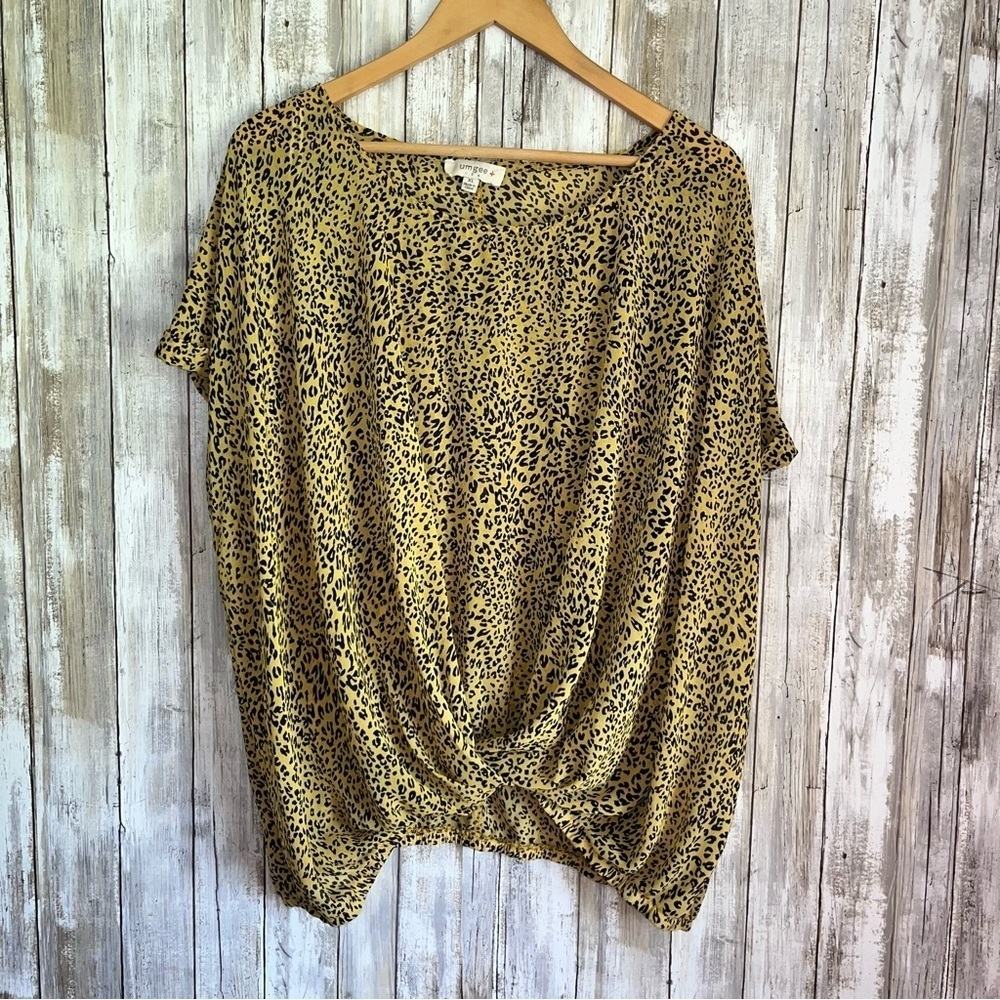 Umgee Yellow Animal Print Blouse